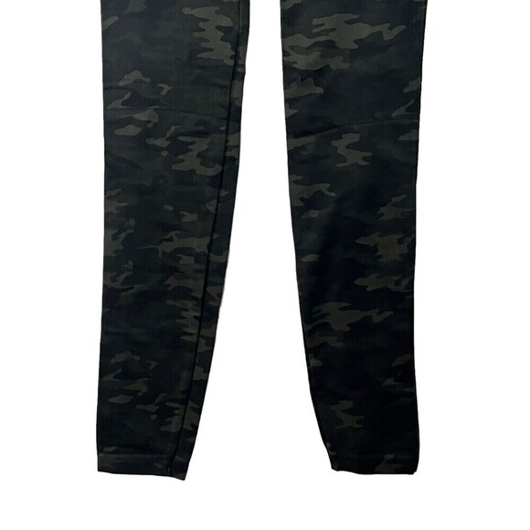 Spanx Look At Me Now Leggings Green Camo Women’s Size Small Seamless Control - Picture 7 of 10